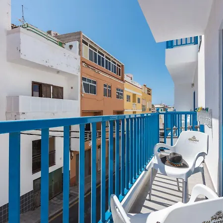 B.riva Apartament. *
