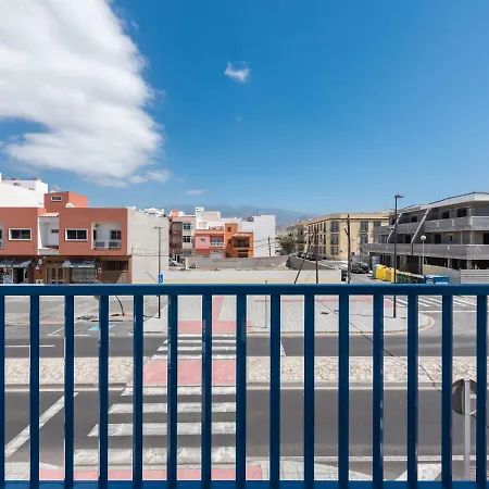 B.riva Apartament. *