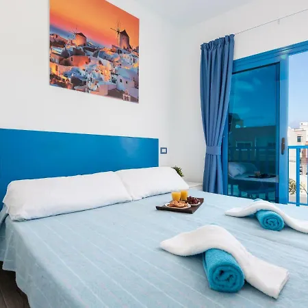 아파트 B.riva Apartament. 로스 아브리고스