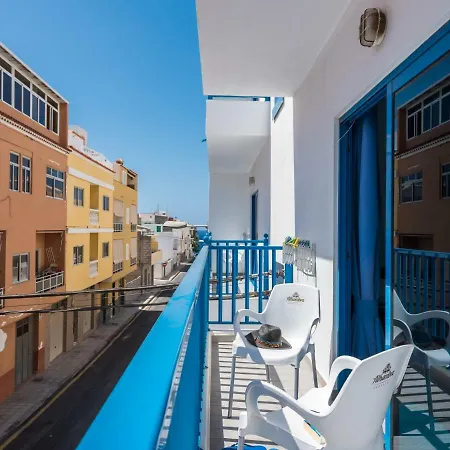 아파트 B.riva Apartament. 로스 아브리고스